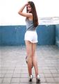 Hundreds of beauties: cute Asian member Mengjia