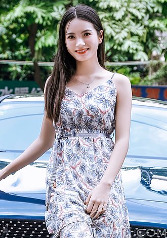 Gorgeous member profiles: attractive Asian dating partner Xiu from Shenzhen
