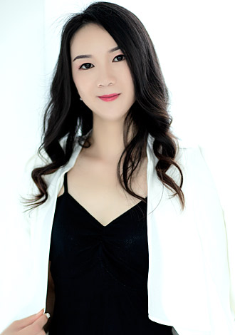 Gorgeous profiles pictures: Fenglan from Guilin, Asian profile for romantic companionship