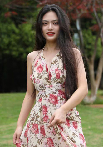 Most gorgeous profiles: Yulan (Scarlett) from Sanya, gift, perfect member